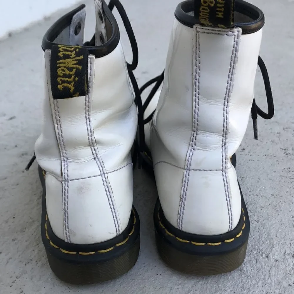 Dr  Martens  white boots